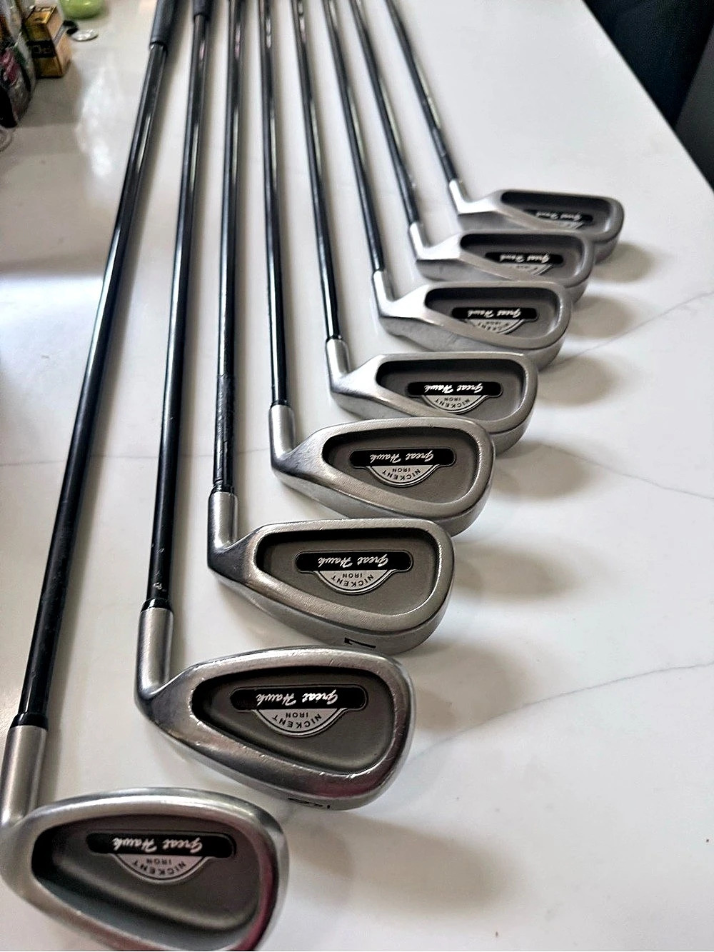 Nickent Great Hawk F-100 Golf Iron Set P-3 Silver Black
